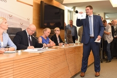 0136-Seimas-VRK-Numeriai-Zemaitaitis-fot.L24-Jusiel