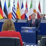 W. Tomaszewski przemawia z trybuny Parlamentu Europejskiego podczas debaty o przyszłości Europy w kwietniu bieżącego roku