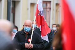 0130-OstraBrama-Flaga-Wilno-fot-Marlena-Paszkowska-L24