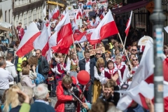 29-1-Polacy-przemarsz-fot-Marian-Dzwinel