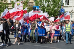31-Polacy-przemarsz-fot-Marian-Dzwinel