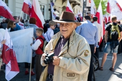 35-Polacy-przemarsz-fot-Marian-Dzwinel