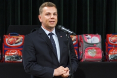 0018-wyprawki-dzieci-plecaki-Kowalski-fot-Marian-Paluszkiewicz