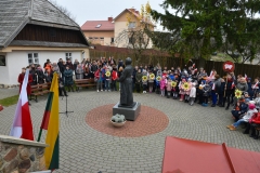 003-kaczynski-obremski-mejszagola-odsloniecie-tablicy-plac-fot.W.Jusiel