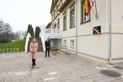 054-kaczynski-obremski-mejszagola-odsloniecie-tablicy-plac-fot.W.Jusiel