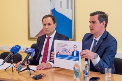 005-Waldemar-Tomaszewski-Waldemar-Urban-konferencja-fot-L24.lt-Wiktor-Jusel