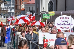 01535-Wilno-Przemarsz-bialoczerwone-ZPL-fot-L24.lt-Wiktor-Jusiel