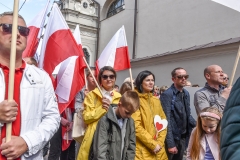 01825-Wilno-Przemarsz-bialoczerwone-ZPL-fot-L24.lt-Wiktor-Jusiel